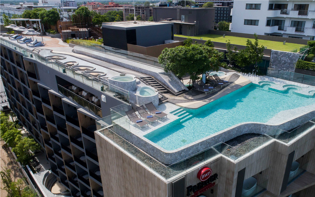 9 Best Western Premier Bayphere Pattaya